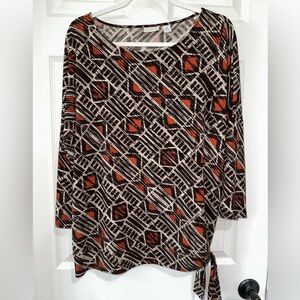 Chico's Women's Size 2 LARGE 3/4 Sleeve Top Side Tie Brown Multi Geometric